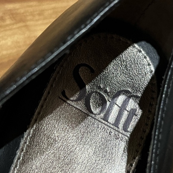 SOFFT leather court shoe 👠 patent leather US 10m - Picture 4 of 9